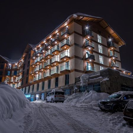 Snow Gudauri Apartment Bagian luar foto